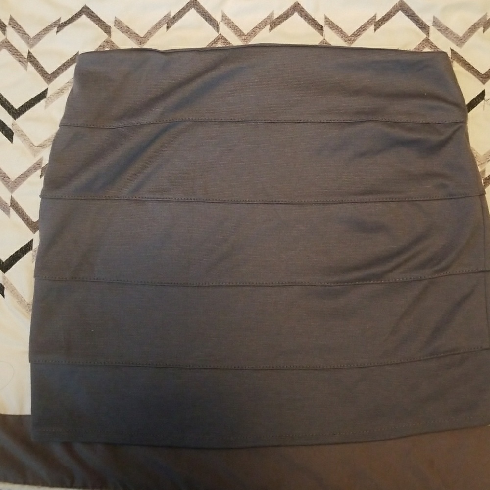Gray mini skirt